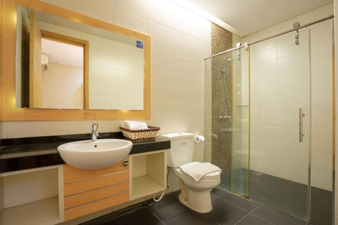 Life Hotel Stasiun Kota Surabaya Phòng bức ảnh